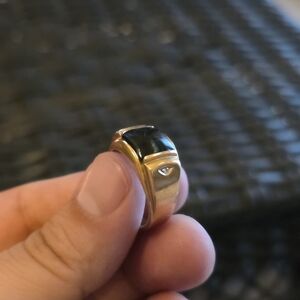 SOLD! 10K gold onyx ring size 10